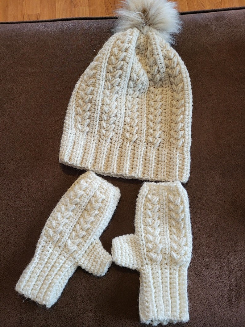 Wheat Stitch Hat & Fingerless Gloves Set