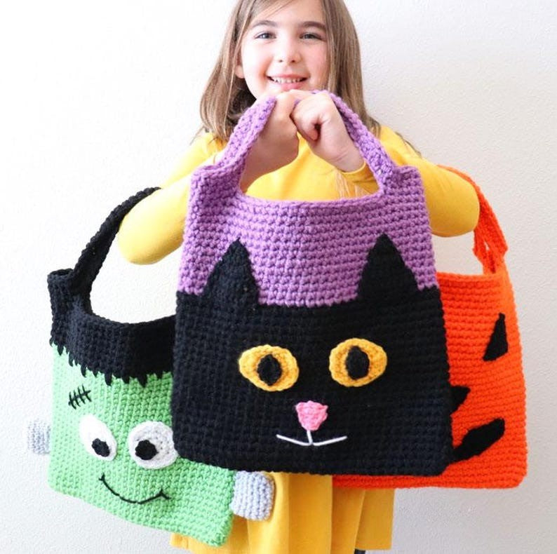 Halloween Crochet Tote Bag Pattern