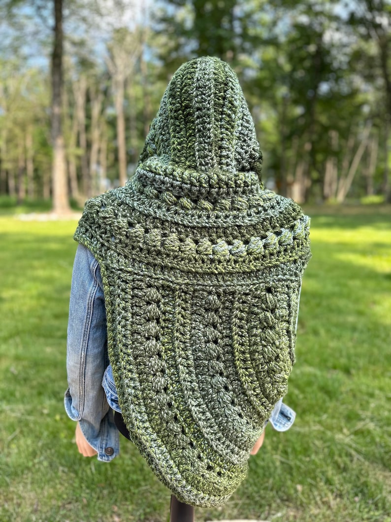 Crossbody Hood Crochet Pattern