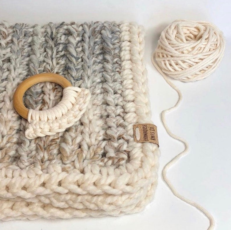 Baby Snuggle Blanket Crochet Pattern