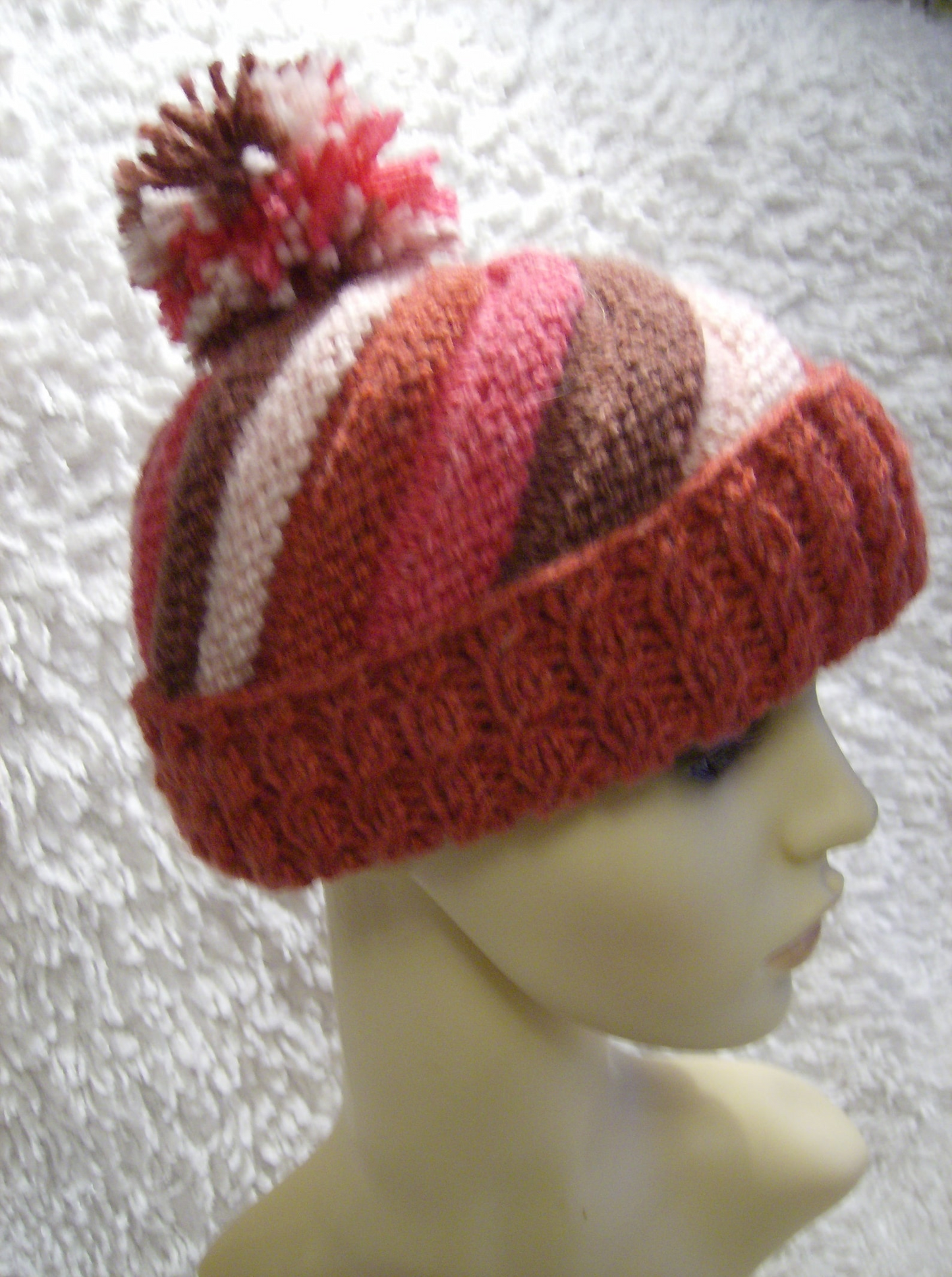 Rasberry Swirl Knitting Pattern