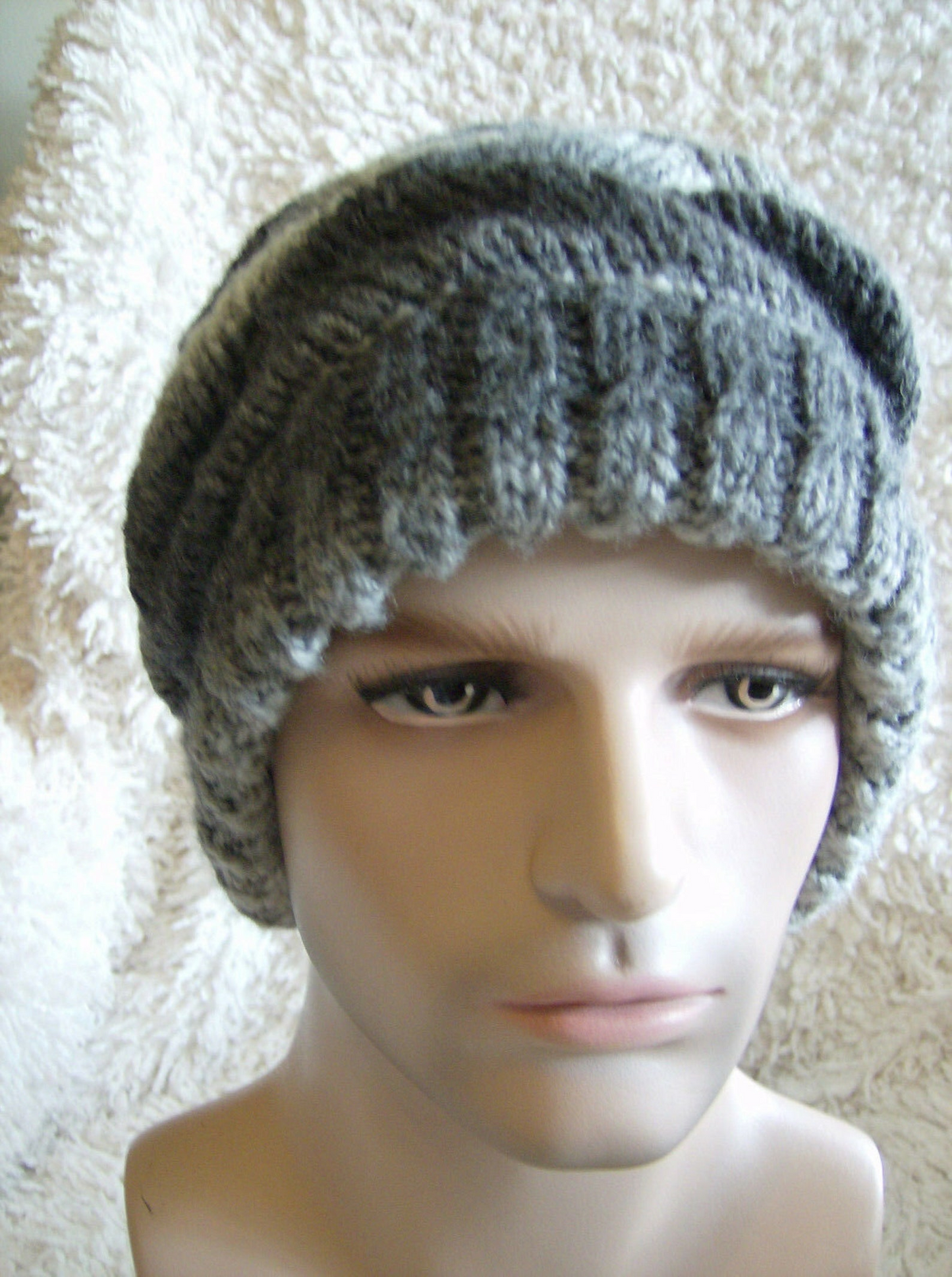 Hunk Slouchy Hat Knitting Pattern