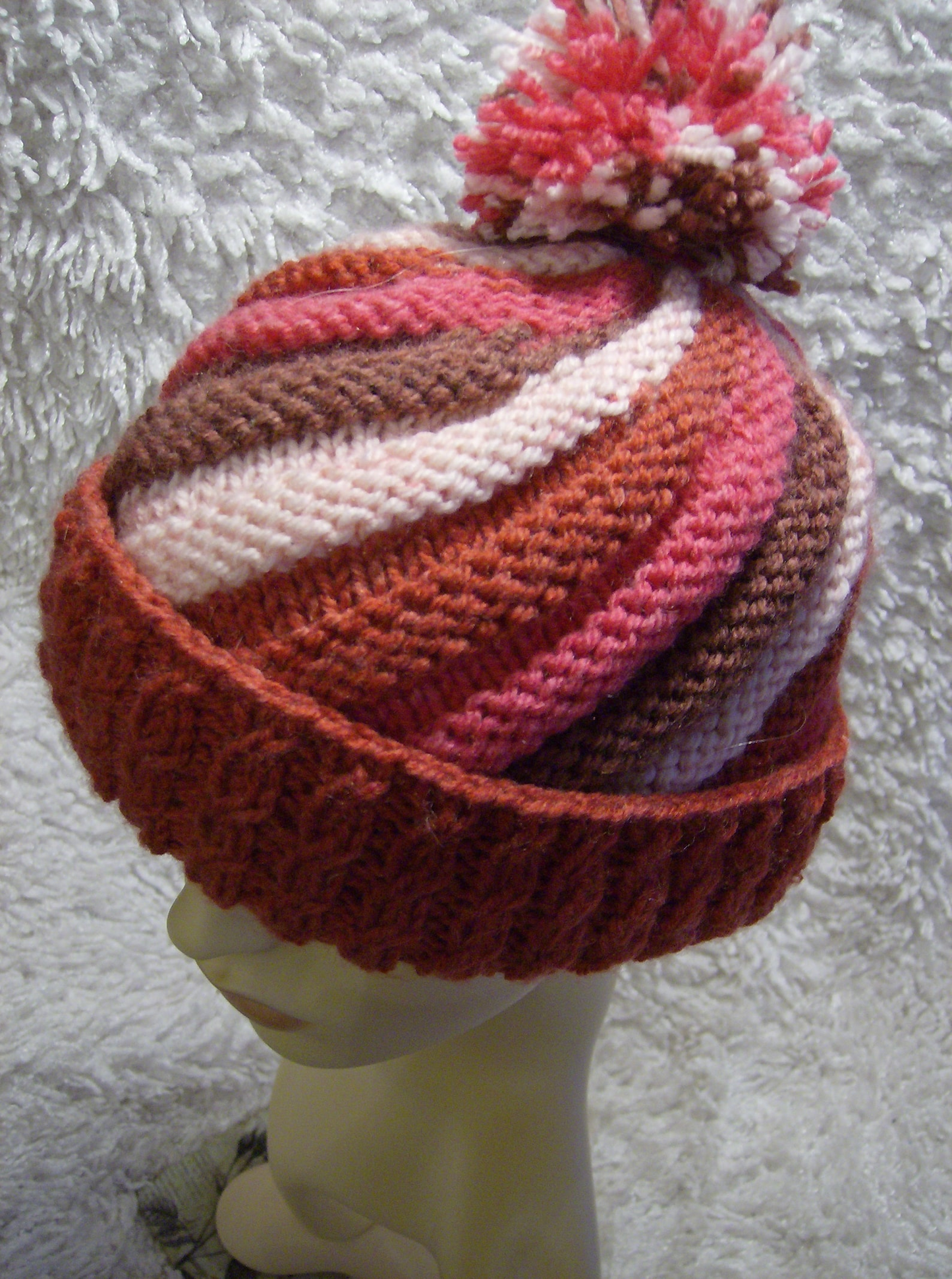 Rasberry Swirl Knitting Pattern